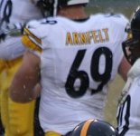 220px-Brian_Arnfelt_69_warming_up_2013.jpg